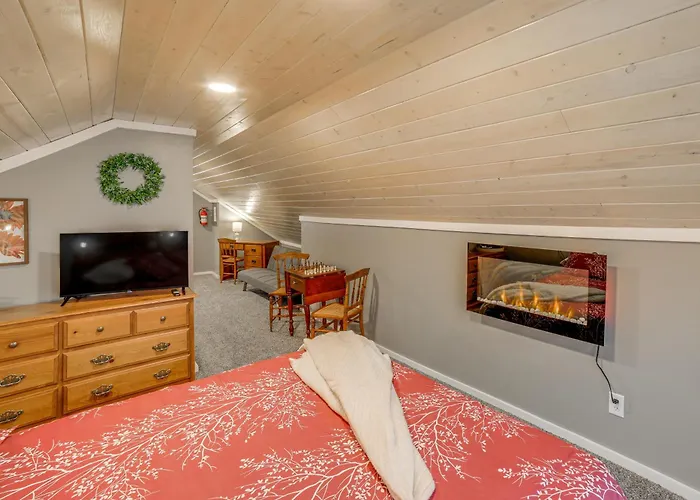 Quiet Country Studio Between Saugatuck & Holland!