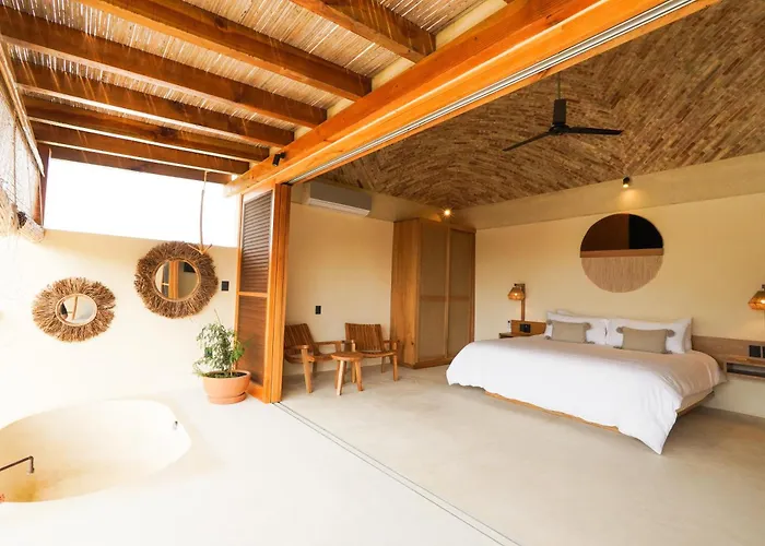 Casa Borka Luxury Fully Furnished Beach Condos With Pool