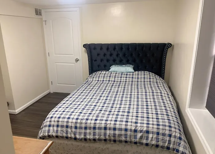 Brand New Bedroom Next Camden Yard , Convention Center