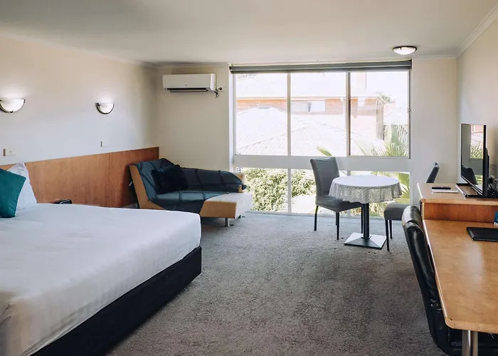 Best Western Chaffey Motor Inn