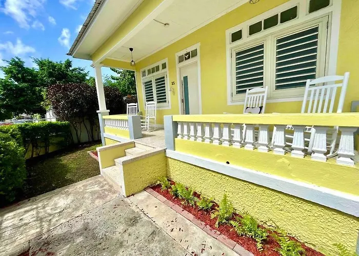 New! Antique House At Ponce