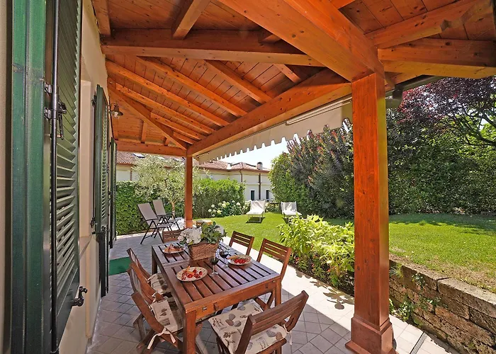 Villa Daniela Con Giardino Privato Recintato E Barbecue, Vicino Alla Spiaggia