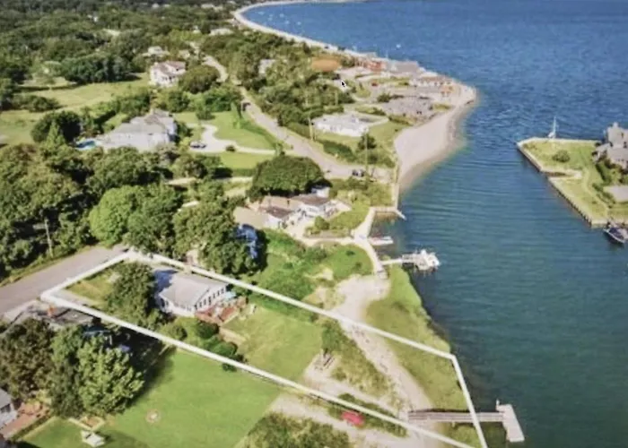 Sunset Beach House With 30Ft Boat Dock In Shinnecock Southampton Ny