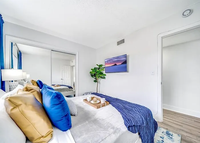 Water Front Condo - First Floor - Palm Wave Says