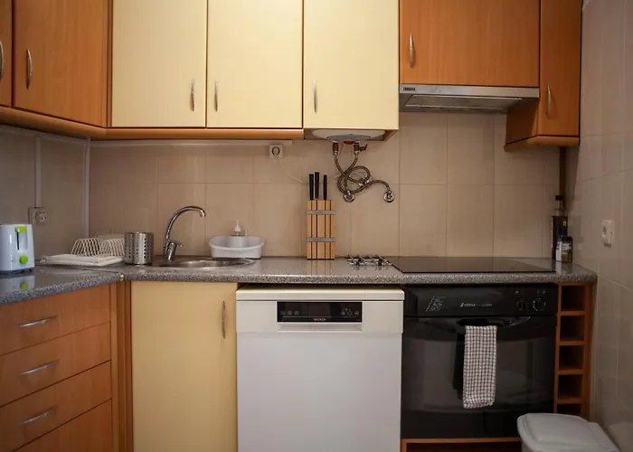 Just4Uapartment 2 - Near Lisbon & Beach - With Ac