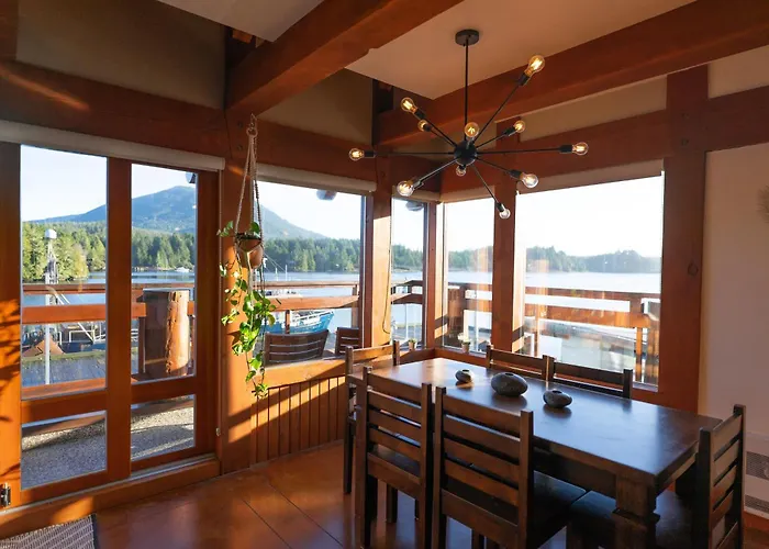 Waterfront Condo In Ucluelet
