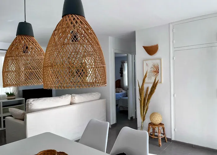 * Villa Ideale Famille-Plage, Activites, Commerces