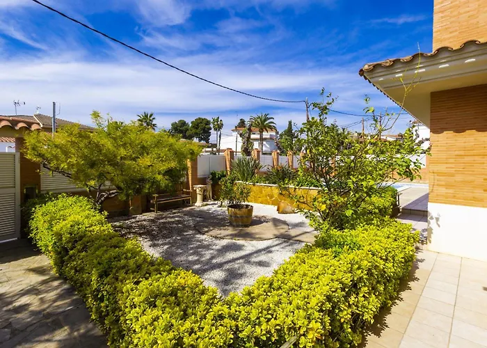 Viladomat Beach - Only Families Villa