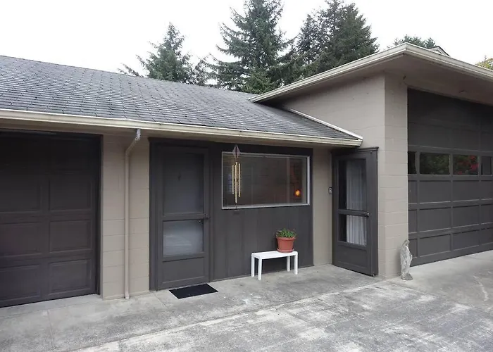 Dunes Coastal Studio