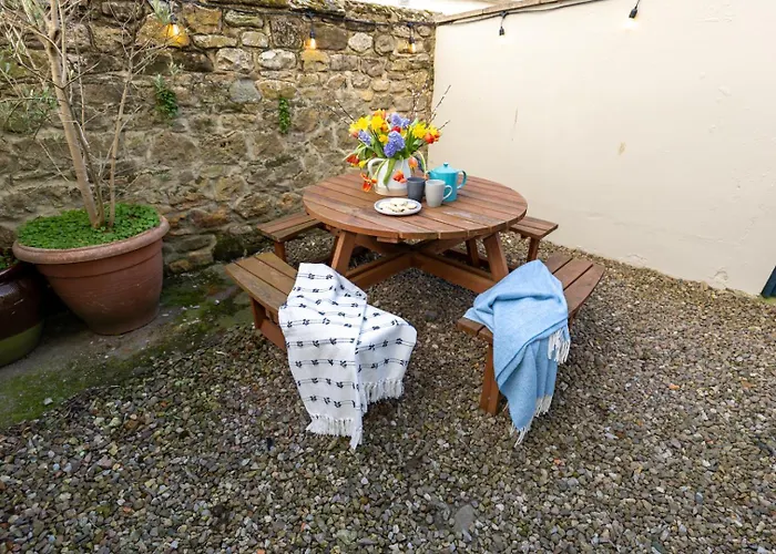 Rose Cottage By Coast & Country Stays