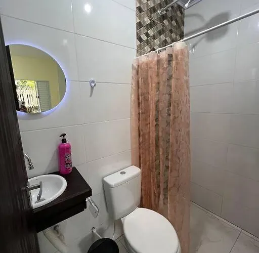 Kitnet 1 privado com piscina em Pontal do Sul