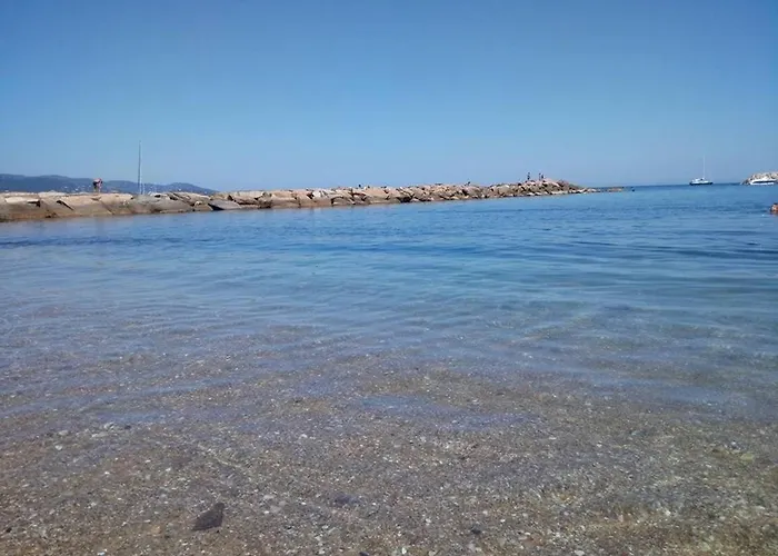 Appartement T2 Avec Parking, Proche Plage Et Commerces - Bormes-Les-Mimosas