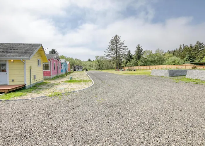 Americana Cottage 2-Bed By The Sea W Fireplace