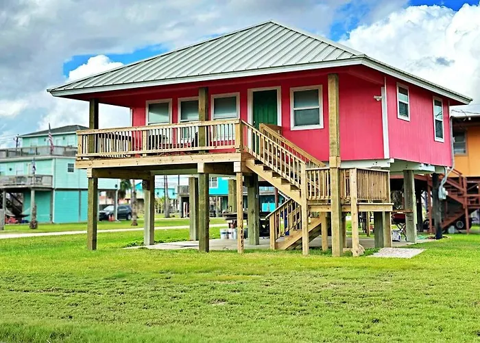 The Pink Flamingo Beach Gulf Views