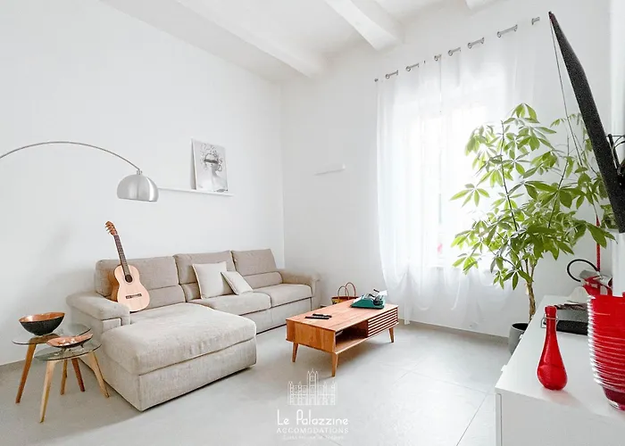 Le Palazzine Accomodations - Loft Esclusivo Centrale - 3Beds - Parking - Giardino