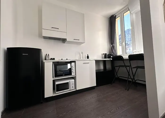 New Studio, 2Mn Walk To Monaco