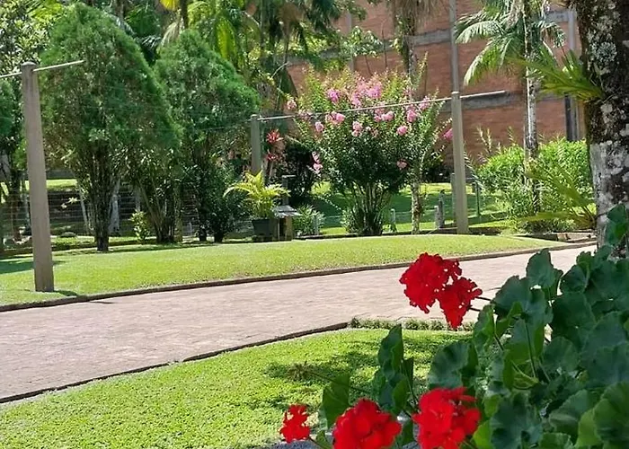Hospedagem Tri-Best