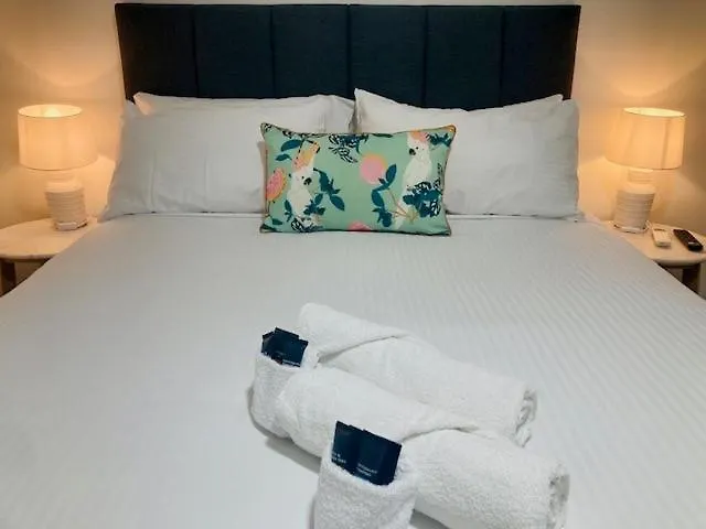 The Platypus Accommodation & Cafe