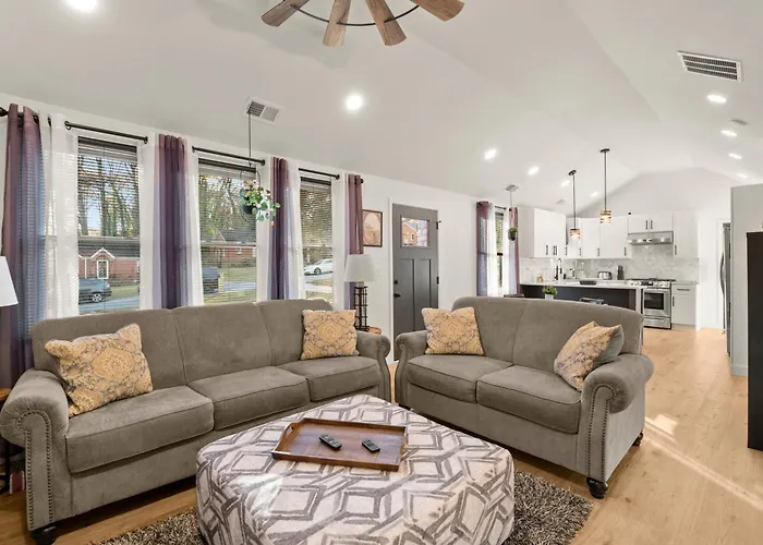 New Decatur Bungalow