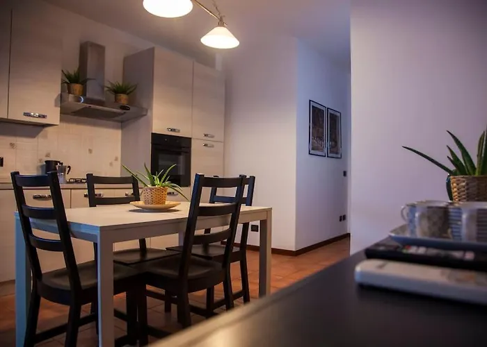 Montecatini Terme "Lo Zizzolo" Casa Moderna E Tranquilla