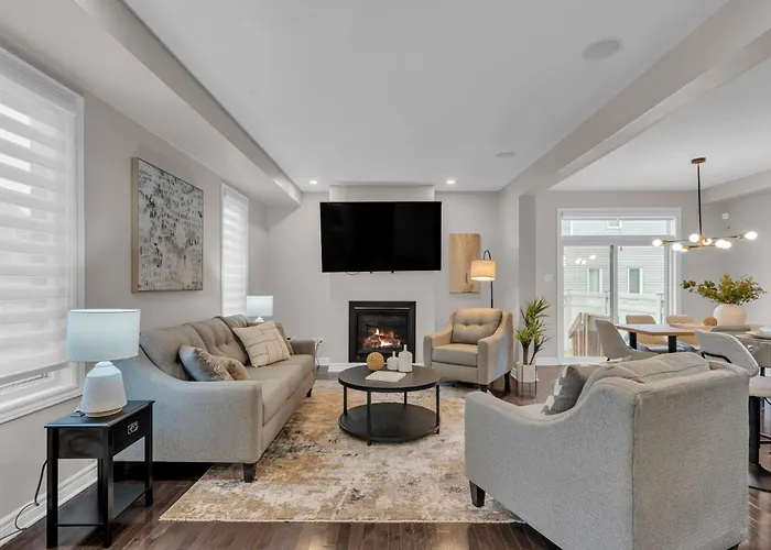 Luxurious And Beautiful, Ottawa