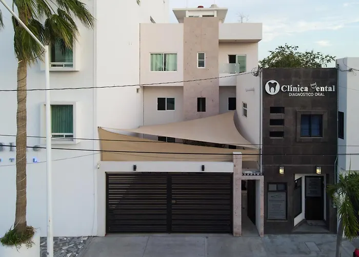 Suites Casa Blanca