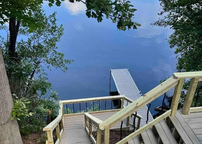 Bliss On The Lake