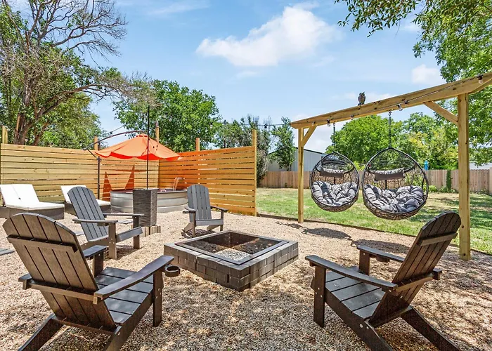 The Craftsman On Clay-Downtown-4 Blocks To Silos-Hot Tub And Cowboy Pool