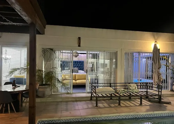 Apartment On 32