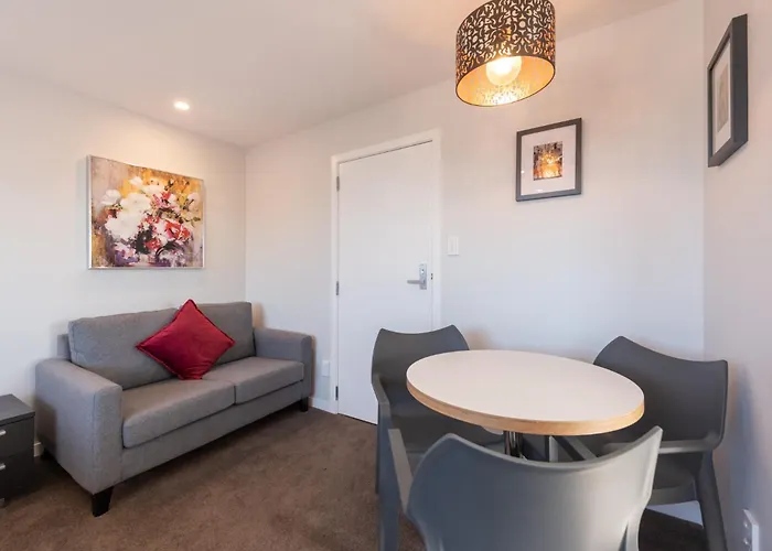 Capital View Motor Inn - Free Parking