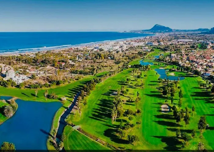 Impresionante Villa Con Piscina Climatizada - Oliva Nova