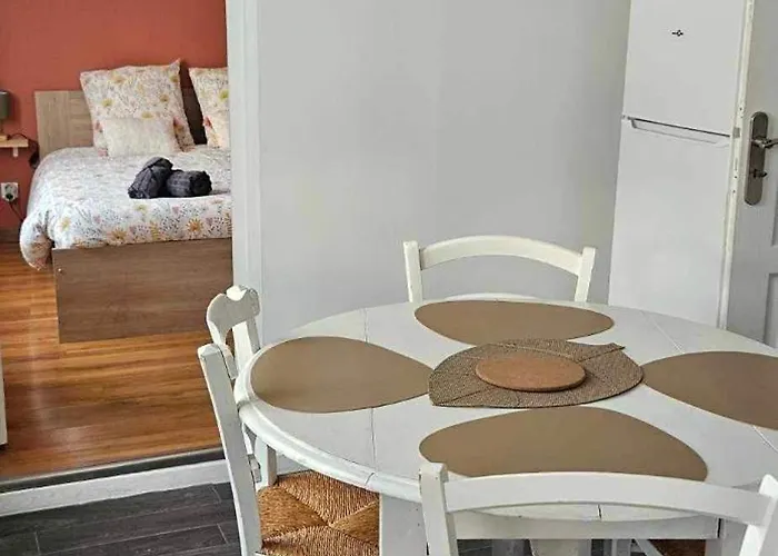 Maisonnette Cosy Avec Exterieur