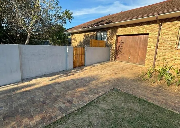 Stellenhaus Guest Cottage