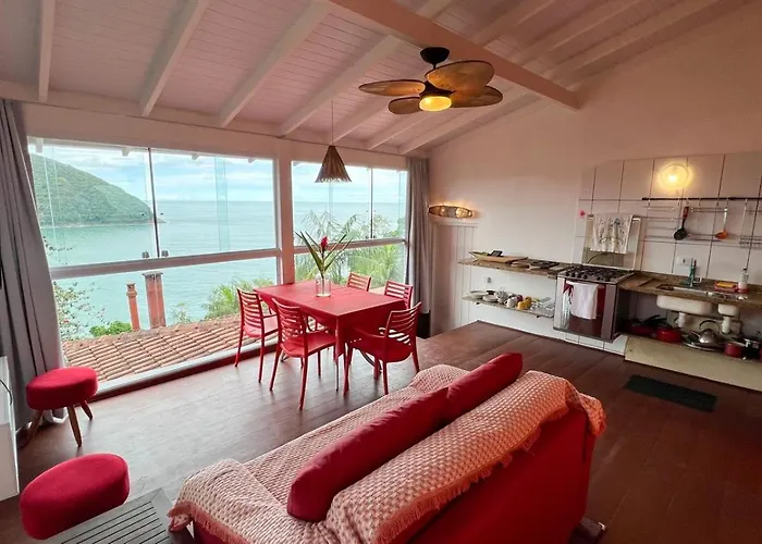 Casa com vista a praia da Barra do Sahy