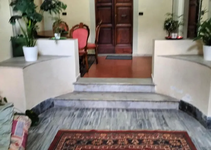 Palace Comfort Inn