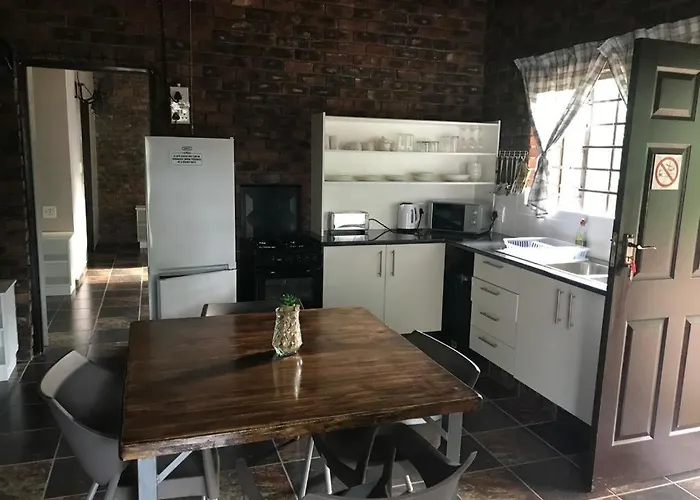 Kruger Wild Dog Inn