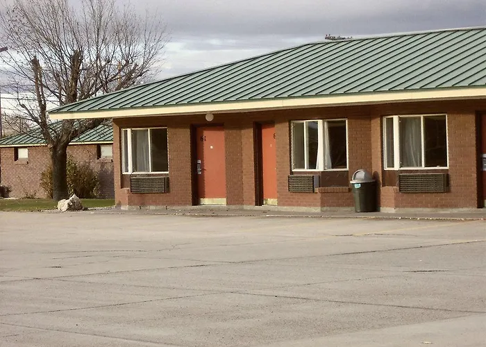 Apollo Motor Inn