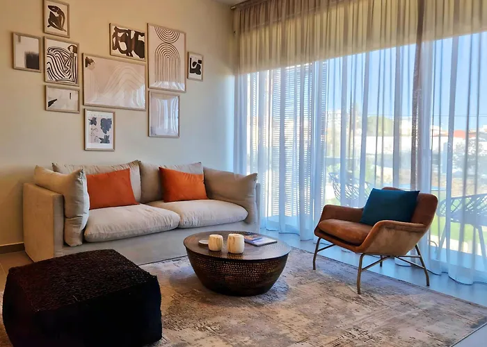 Aeon Residences - In The Heart Of Paphos