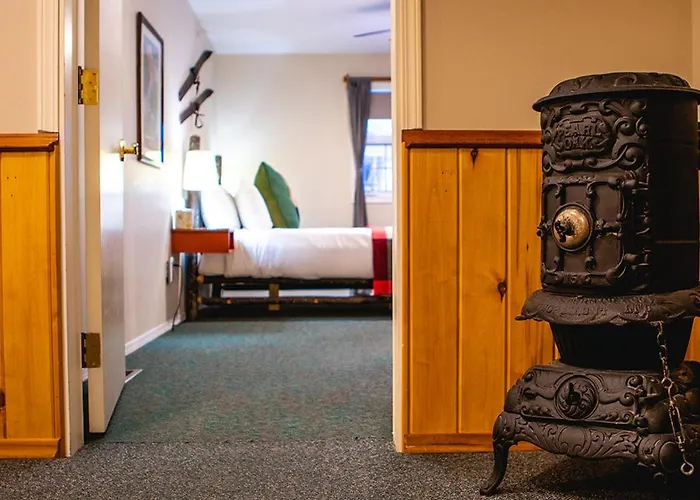 Courthouse Inn Revelstoke