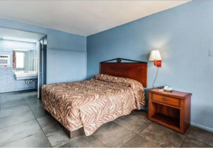 Regency Inn