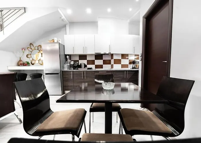 Super Lux Maisonette, 10 Minutes From City Center