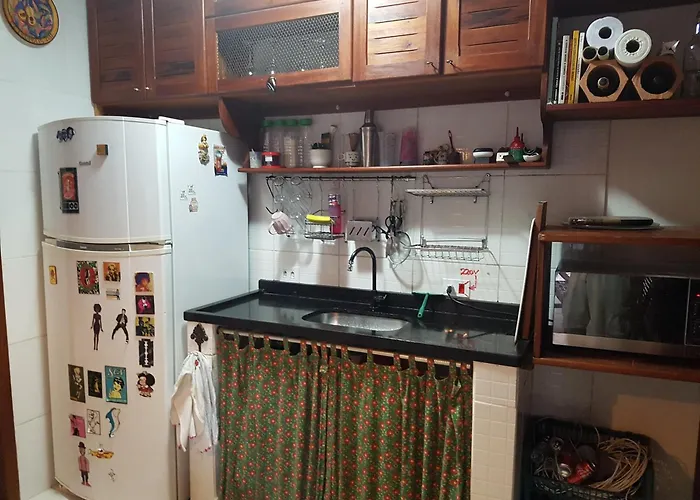 Casa Cultural Caiçara Paraty - Suites com WiFi, Vaga privativa, próxima ao Centro Histórico
