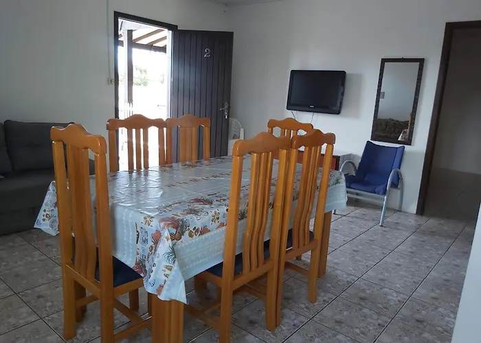Apto Com Terraco Coberto