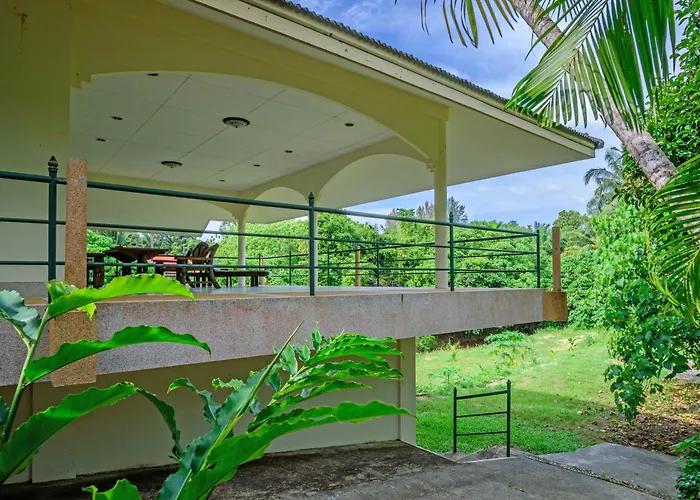 Bann Mangkud Khaolak