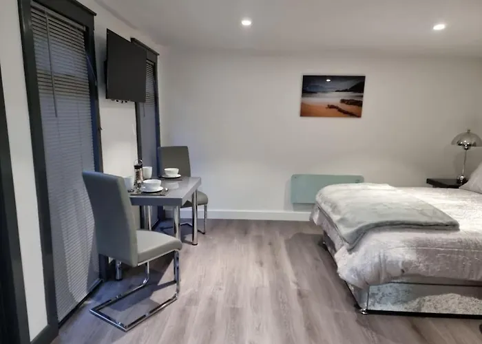 Breda Lodge Cosy Studio Space