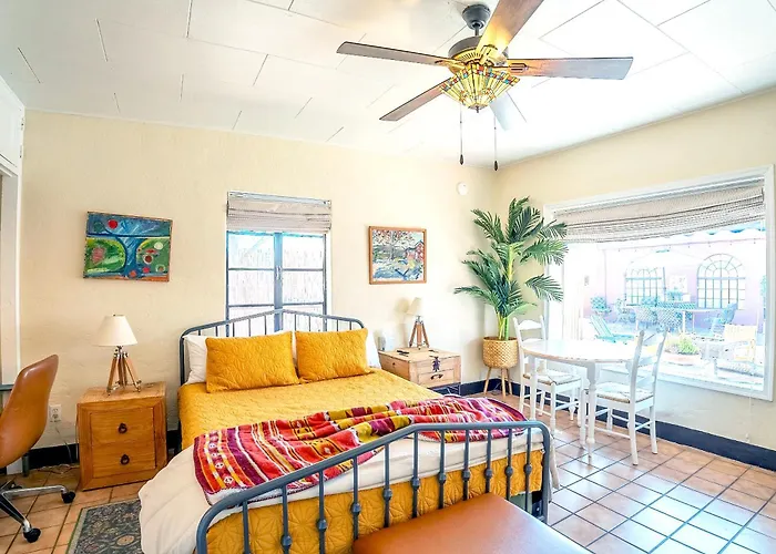 Saguaro Suite - Historic Guesthouse 2 Blocks From The Uofa