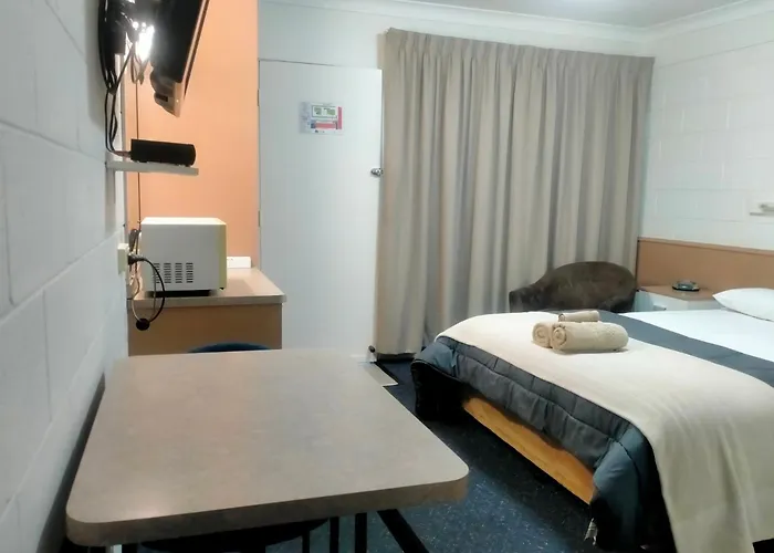 Oakey Motel