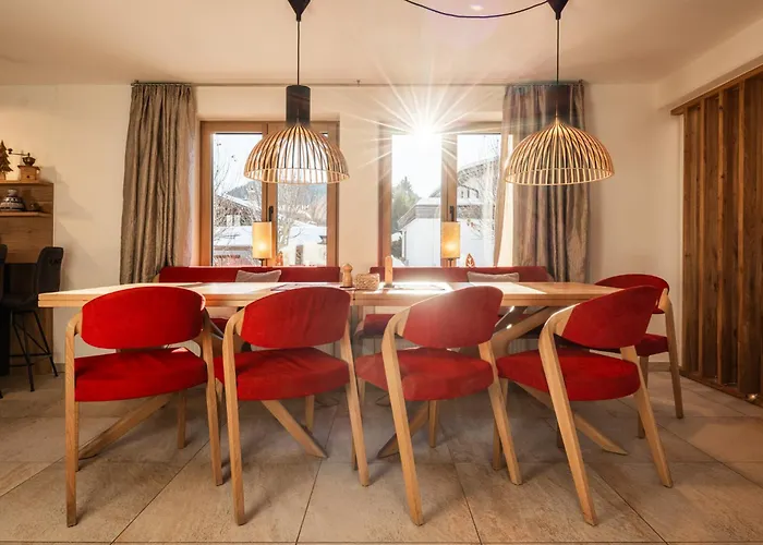 Loewen Chalets