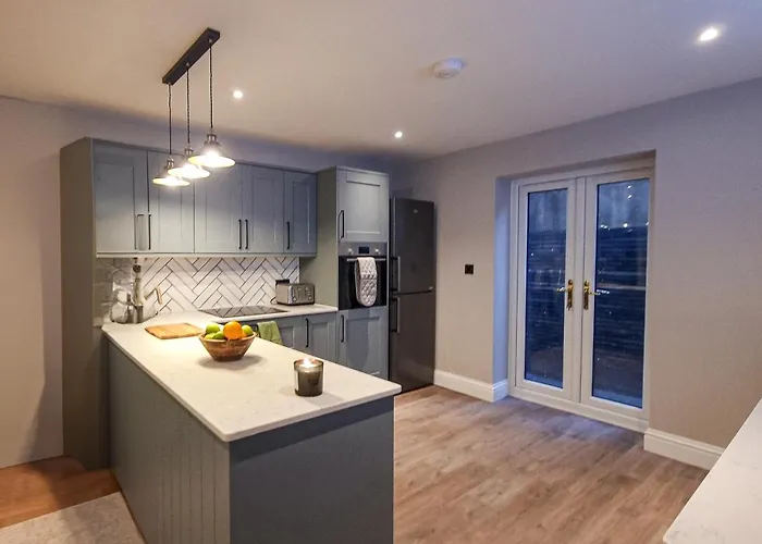 Central Brighton Townhouse 2 En-Suites & Parking
