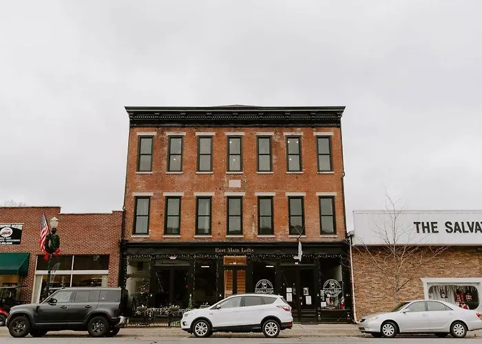 East Main Lofts - Minimalist 302